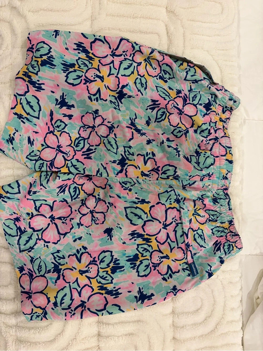 chubbies 7” Pastel Floral Swim Trunks in Pink, Aqua & Navy